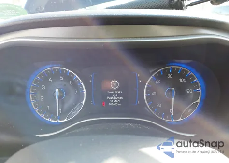 2020 Chrysler Pacifica Touring from USA, damaged, VIN 2C4RC1FG4LR109077